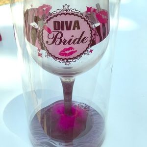 Diva Bride wine glass